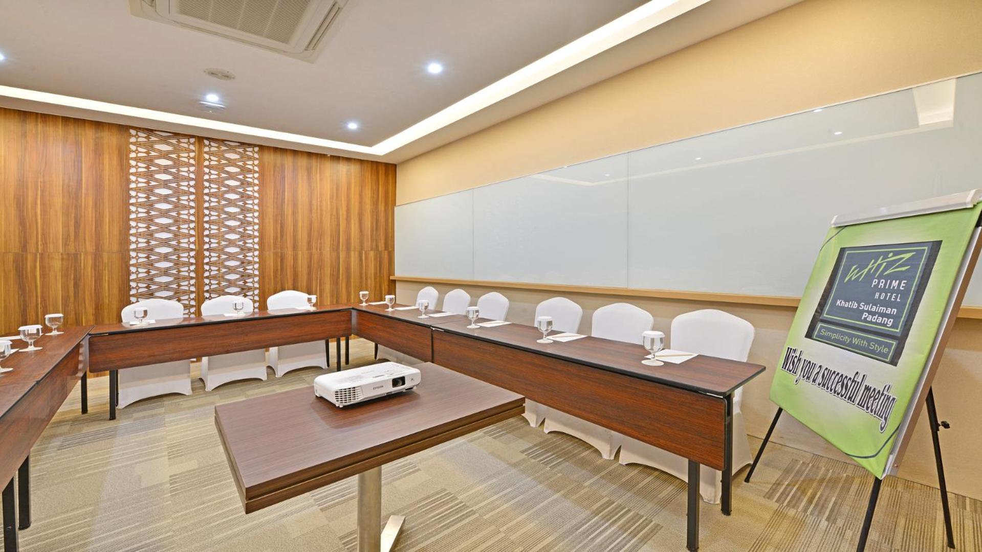 Hotel Whiz Prime Khatib Sulaiman